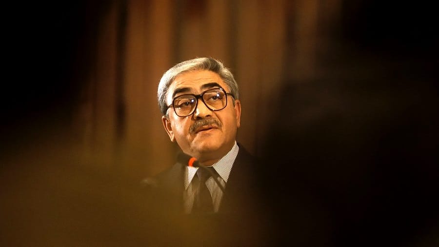 L’Algérie a connu deux « transitions » durant les années 1990