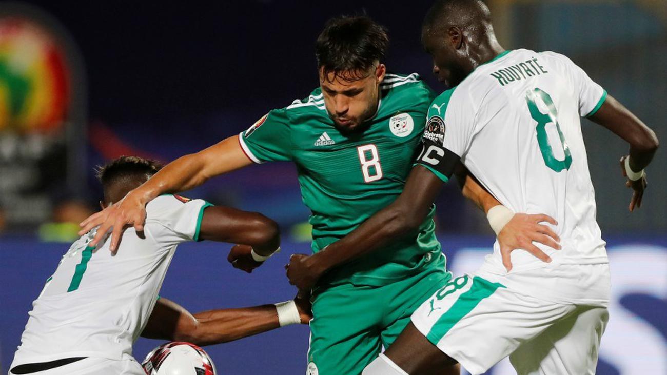 EN : l’incroyable retour au premier plan de Youcef Belaïli