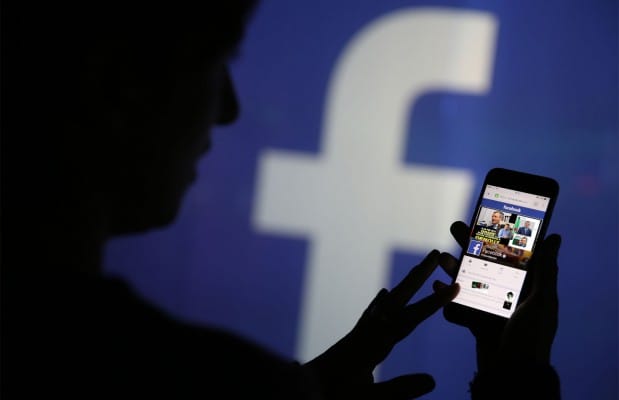 Mouvement populaire : notre sélection de pages Facebook à suivre