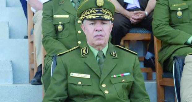 Gendarmerie : Gaid Salah installe le nouveau commandant