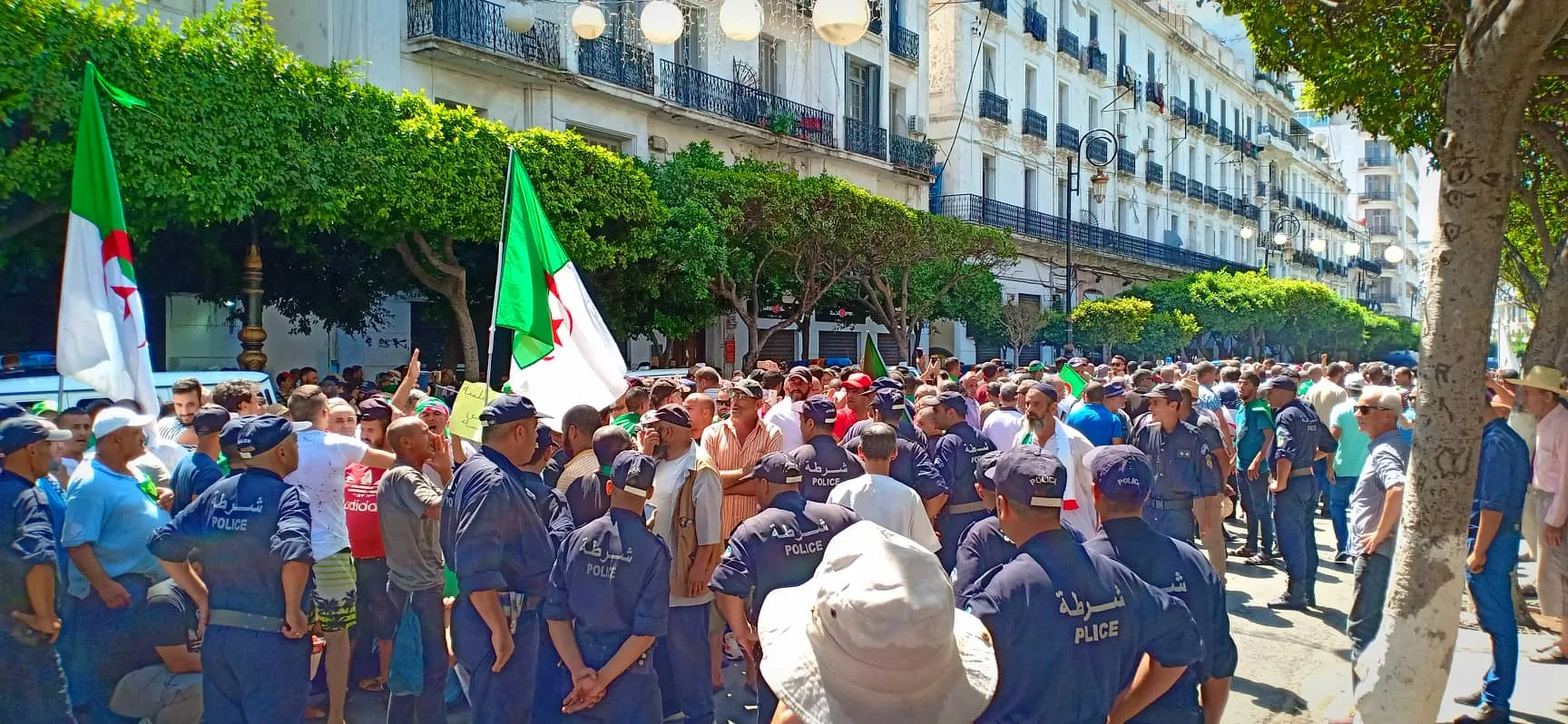 VIDÉO. Audition ce jeudi de 4 détenus du drapeau amazigh : les explications de Me Allili