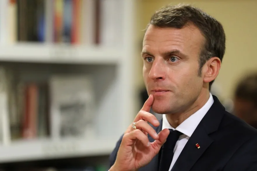 « Séparatisme islamiste »  : Macron évoque la guerre d’Algérie