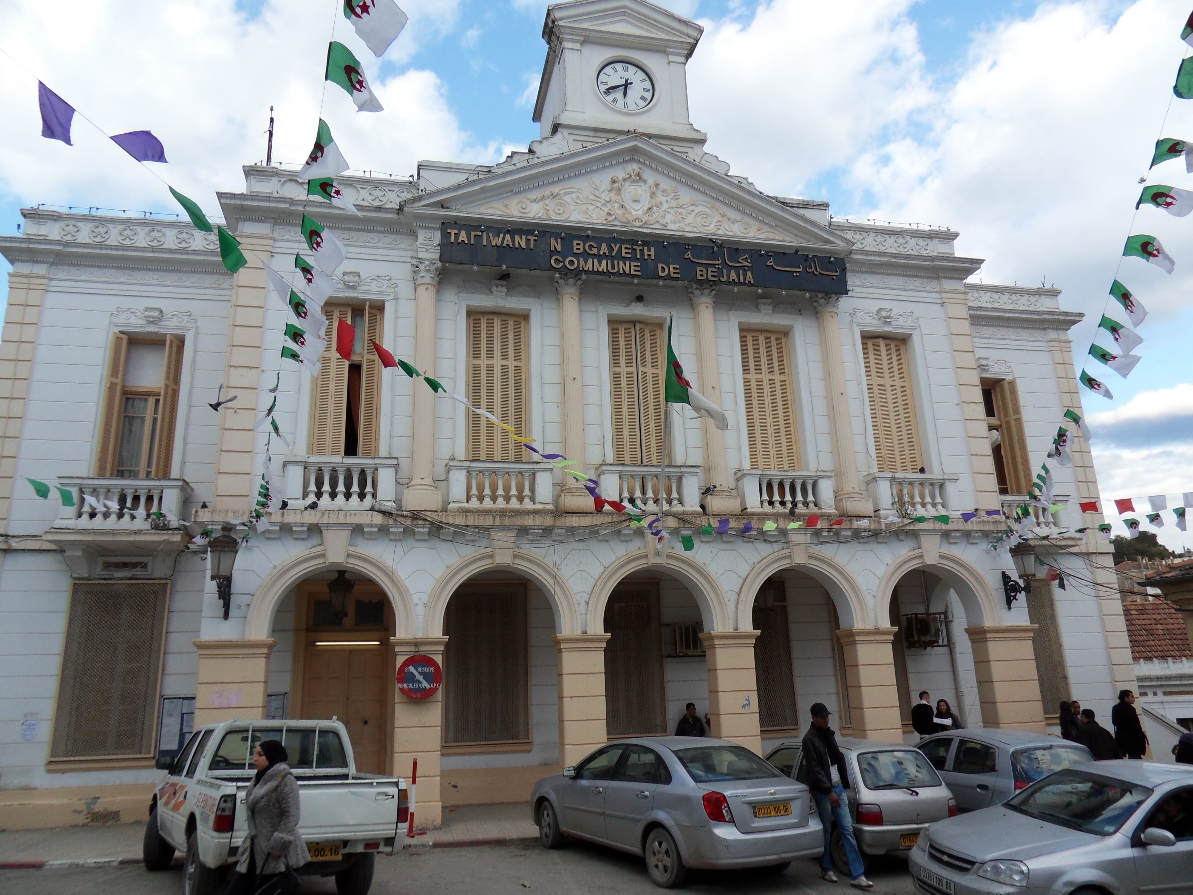 Au moins 80 maires de Bejaia et Tizi Ouzou refusent d’organiser la présidentielle