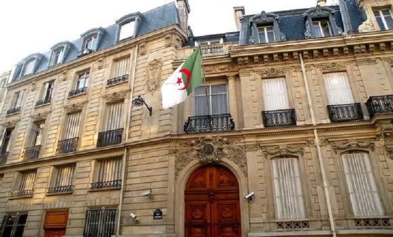 Mouvement diplomatique : Baali n’ira pas à Paris