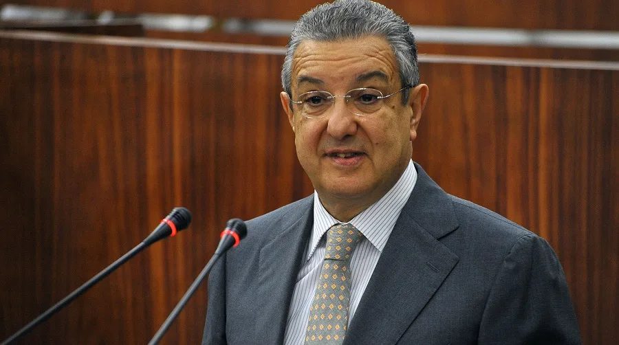 Le gouvernement reconnaît une «  grande pression »  sur le Trésor public