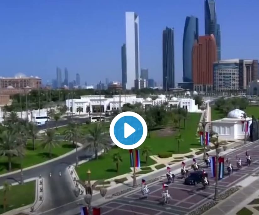 VIDÉO. Les Emirats réservent un accueil exceptionnel à Poutine