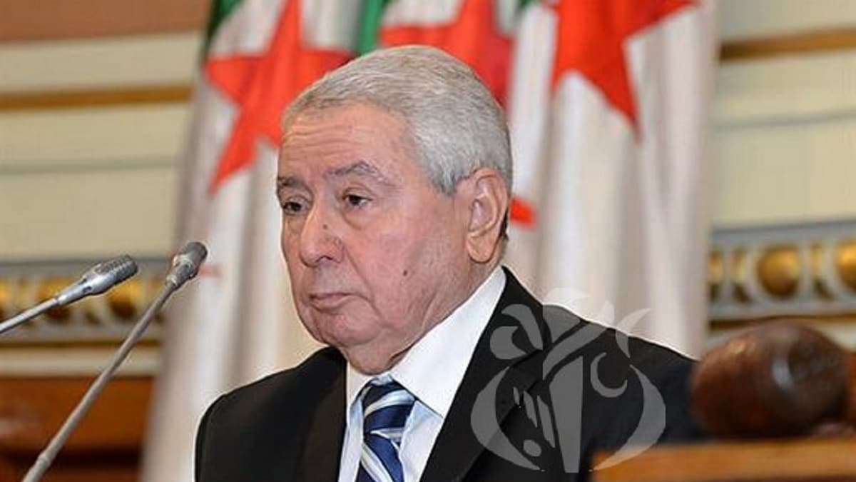 La prestation de Bensalah devant Poutine enflamme les réseaux sociaux