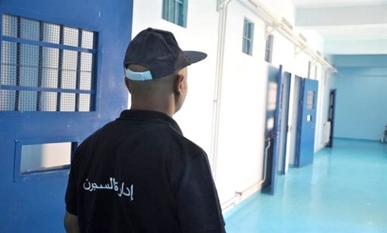 Bensalah met fin aux fonctions du DG des prisons