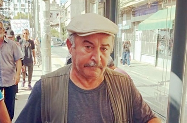 Oran : Kaddour Chouicha et un porteur du drapeau amazigh relaxés