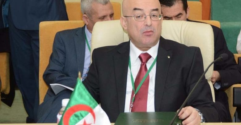 « Pervers, homosexuels, traîtres… » : les propos surréalistes du ministre de l’Intérieur