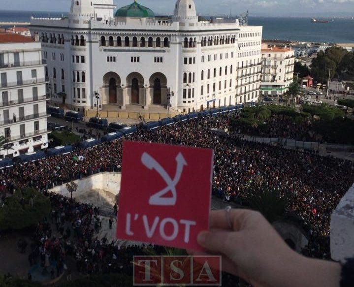 Le pouvoir organise la présidentielle, le Hirak imperturbable