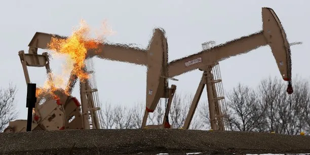 Accord historique de l&rsquo;Opep+ : les cours du pétrole plombés par un plafond d&rsquo;inquiétudes