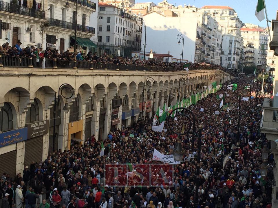 46e vendredi : le hirak maintient le cap