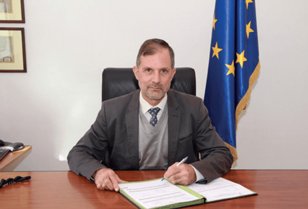 Rapatriement de l’argent volé : l’ambassadeur de l’UE tempère les ardeurs des Algériens