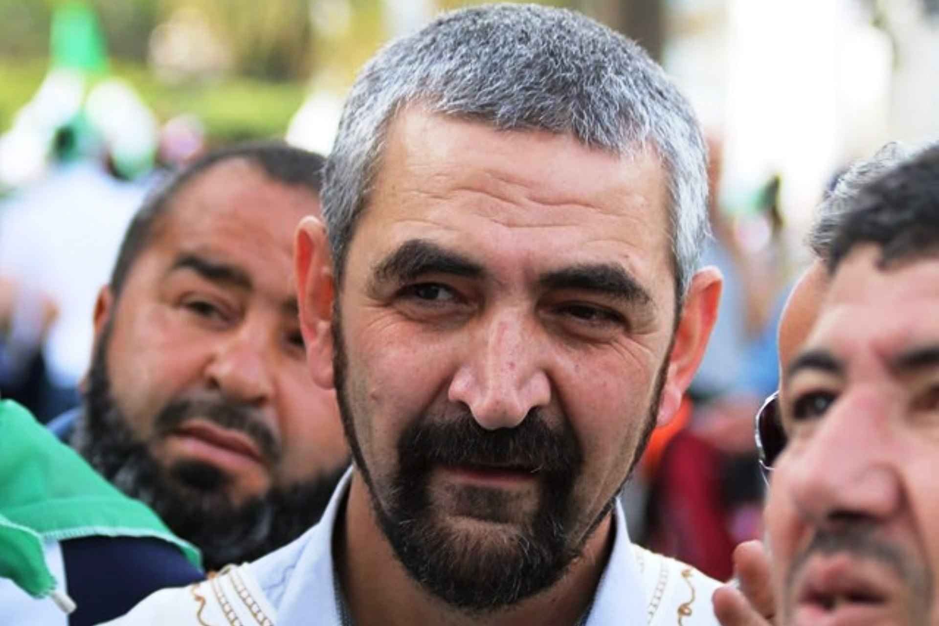 Samir Benlarbi relaxé par le tribunal de Bir Mourad Rais