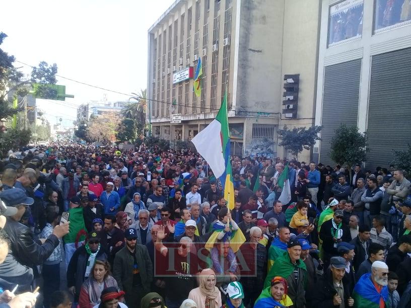 Le Hirak à l’épreuve de la pandémie mondiale