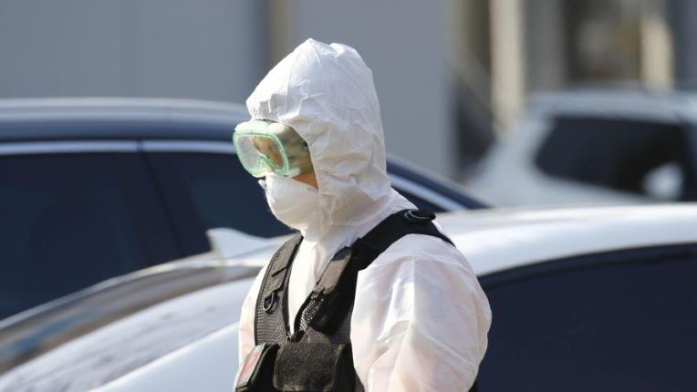 Coups bas, escroqueries, guerre sans pitié… Quand le besoin vital de masques vire à l’anarchie entre États