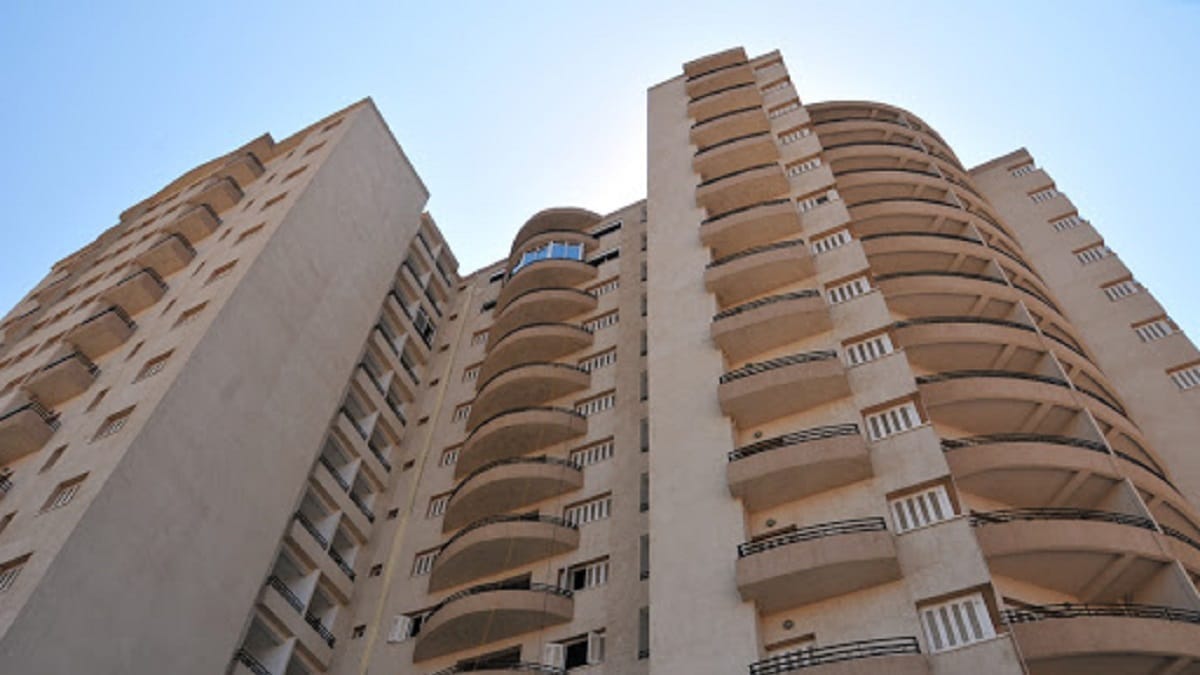 Le gouvernement envisage de taxer les logements vacants