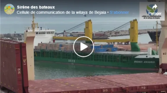 VIDÉO. Bejaia : chaque jour à 15h00 les sirènes de bateaux retentissent