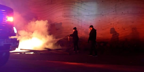 Aux États-Unis, les manifestations violentes se poursuivent