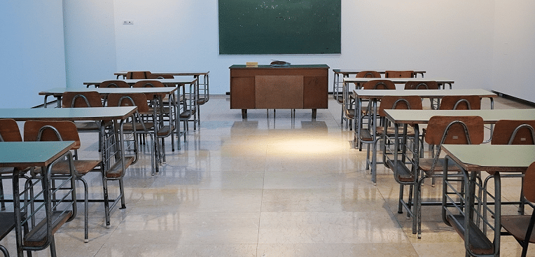 Tablettes tactiles : quand l’école algérienne se trompe de priorité