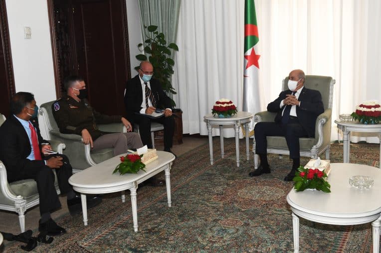 Tebboune reçoit le chef des forces américaines en Afrique