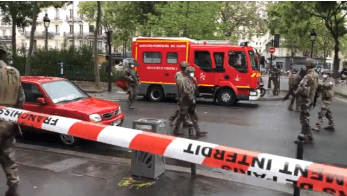 Paris : deux blessés graves après une attaque à l’arme blanche