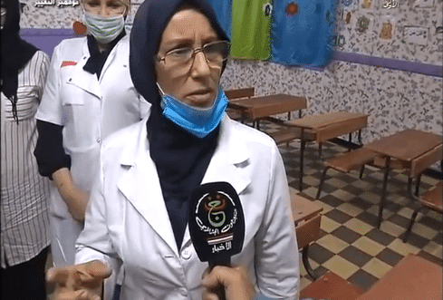Face au wali d’Oran, l’enseignante de l’école Benzerdjeb a tout gagné