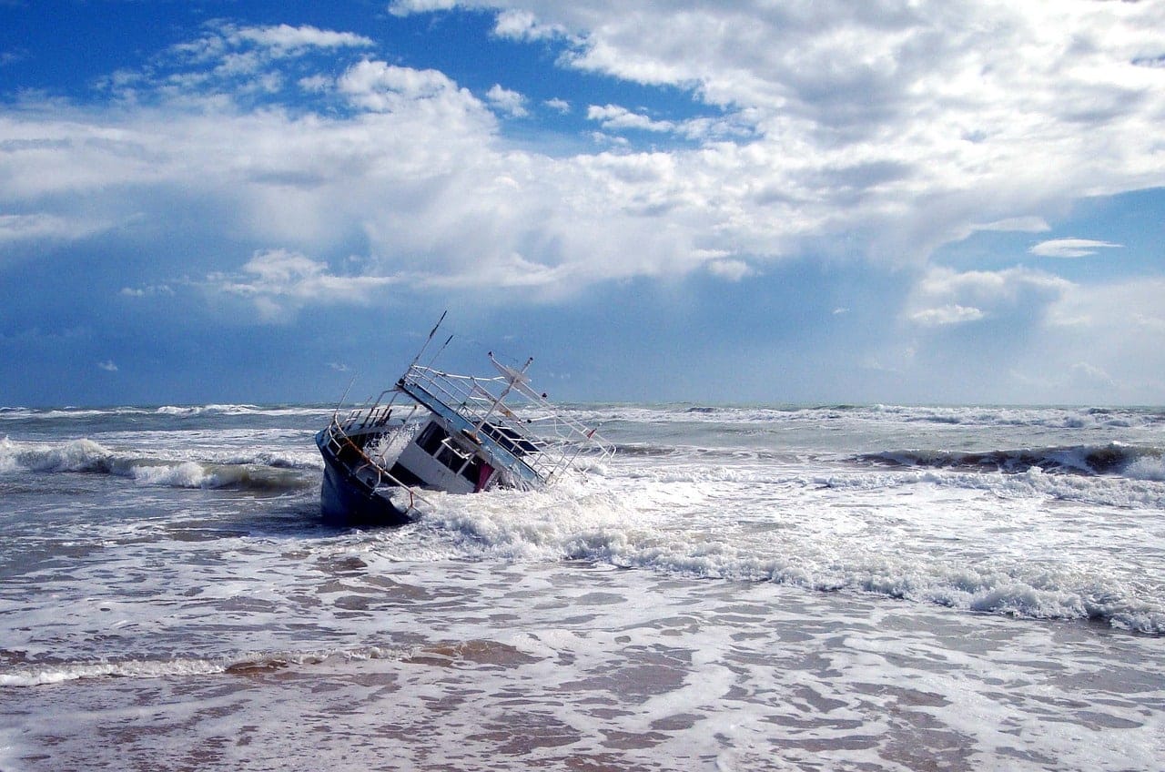 Naufrage d’une embarcation à Alger : 3 pêcheurs portés disparus