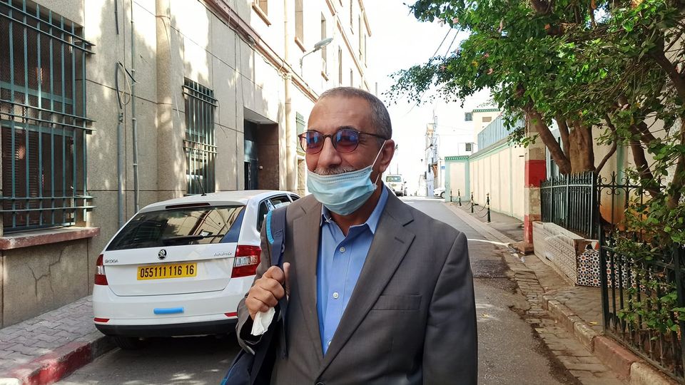 Le journaliste El Kadi Ihsane relâché