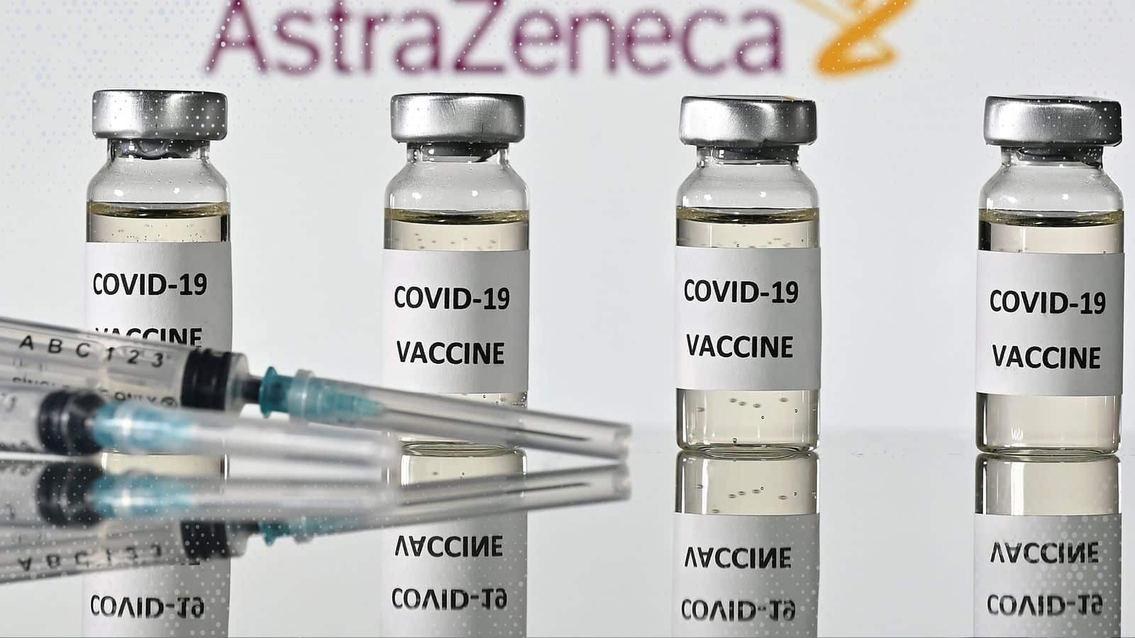Suspension du vaccin AstraZeneca : l’avis tranché du Pr Belhoucine