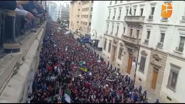 Hirak : nouvelle grande mobilisation citoyenne – Vidéos