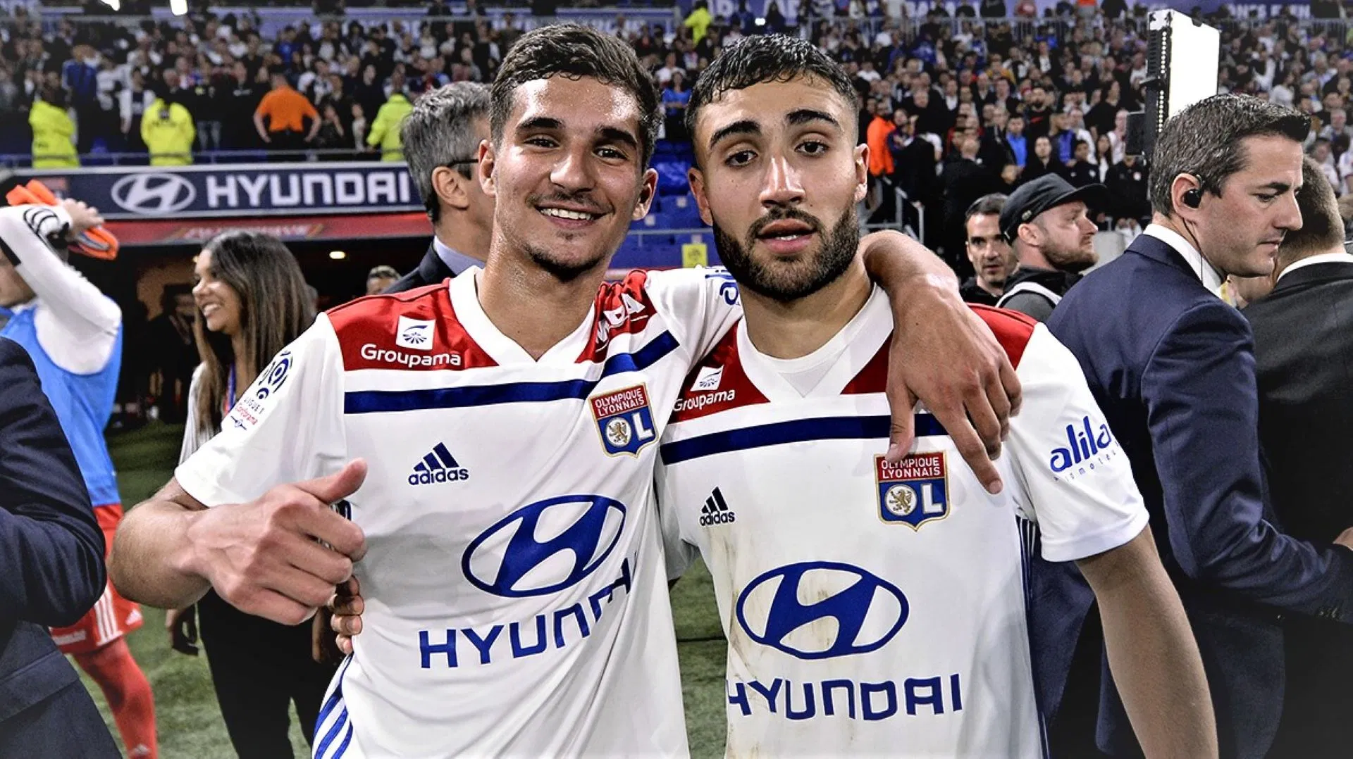 Non retenus par Deschamps : Houssem Aouar et Nabil Fekir raillés en Algérie