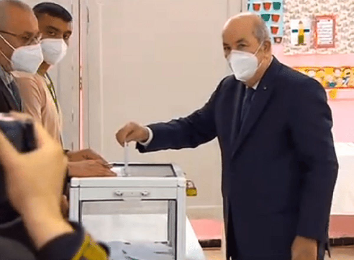 Tebboune a voté à Staoueli : « Je suis optimiste » – Vidéo