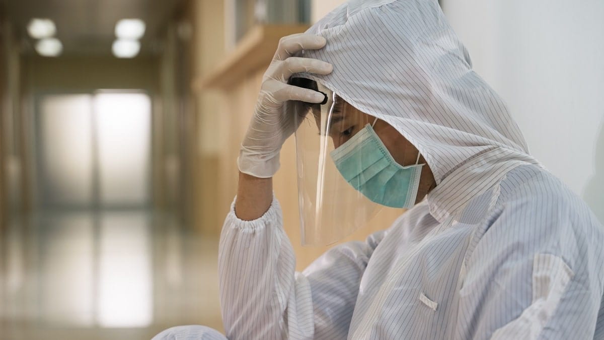 45 médecins décédés du covid en un mois : les raisons de l’hécatombe