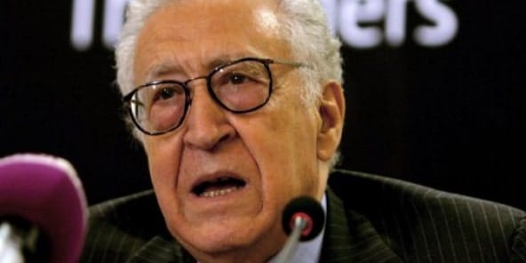 Départ des Français d’Algérie : l’ONM répond à Lakhdar Brahimi