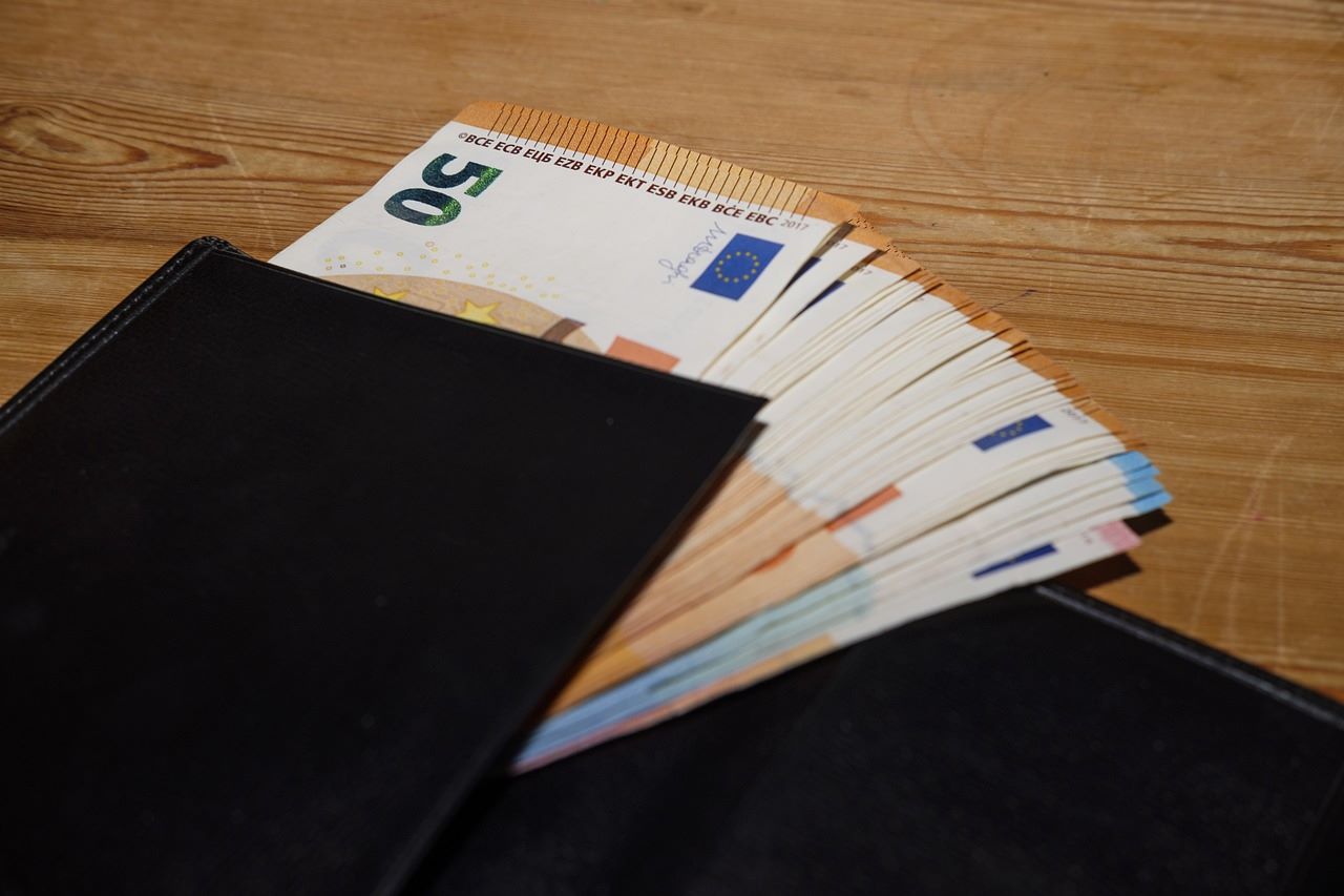 L’euro au plus bas face au dinar depuis plus de 2 ans