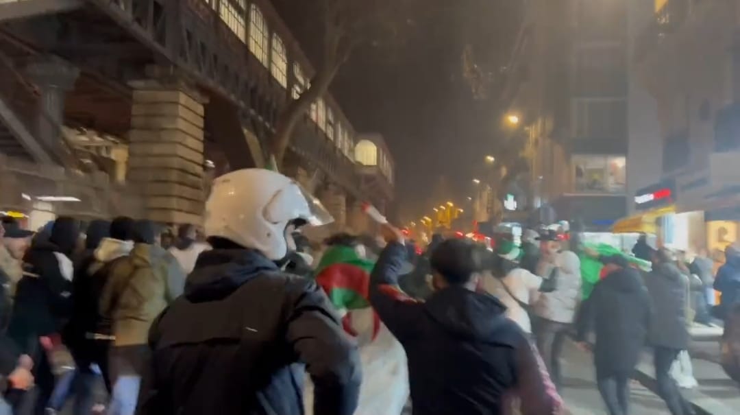 Célébrations des Algériens en France : du pain béni pour l’extrême-droite
