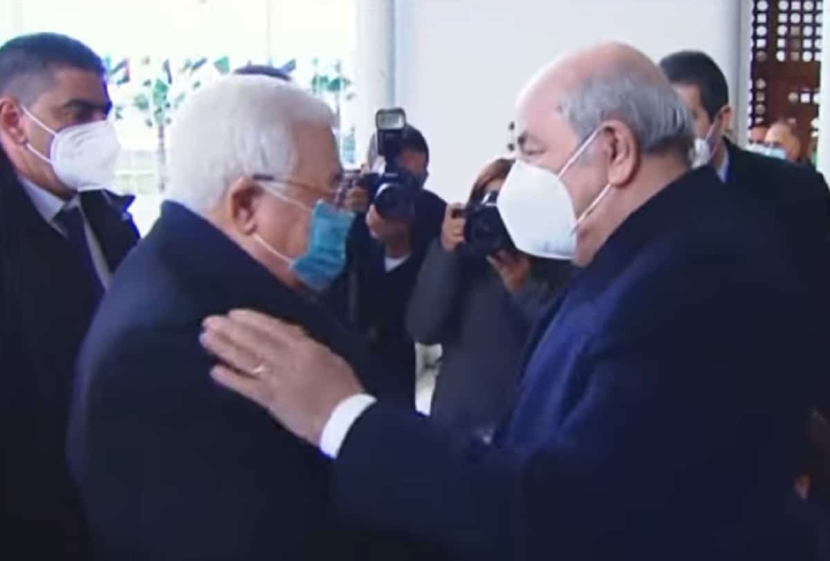 L’Algérie déroule le tapis rouge au président palestinien