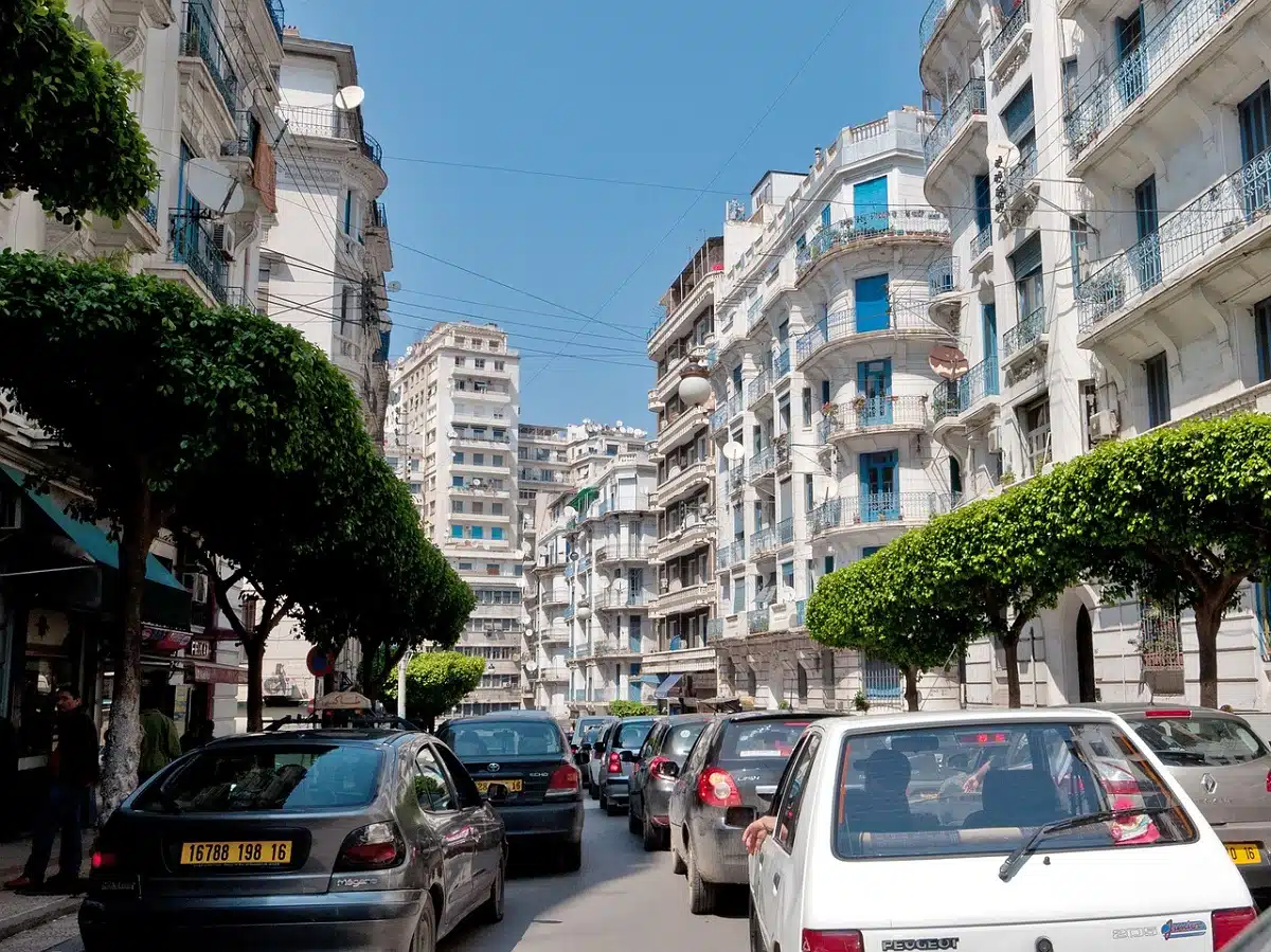 Dix personnes arrêtées pour prostitution à Alger