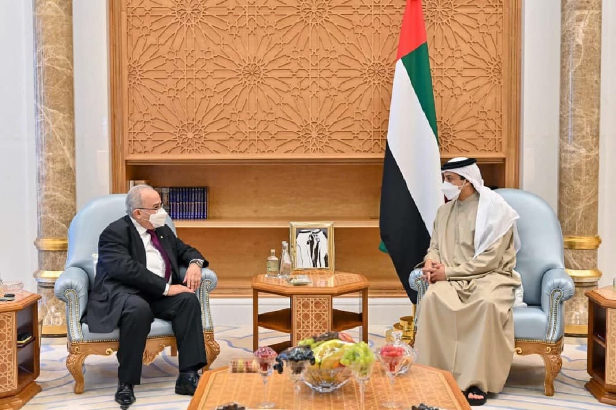 Algérie-EAU : Lamamra s’entretient avec Cheikh Mansour Ben Zayed