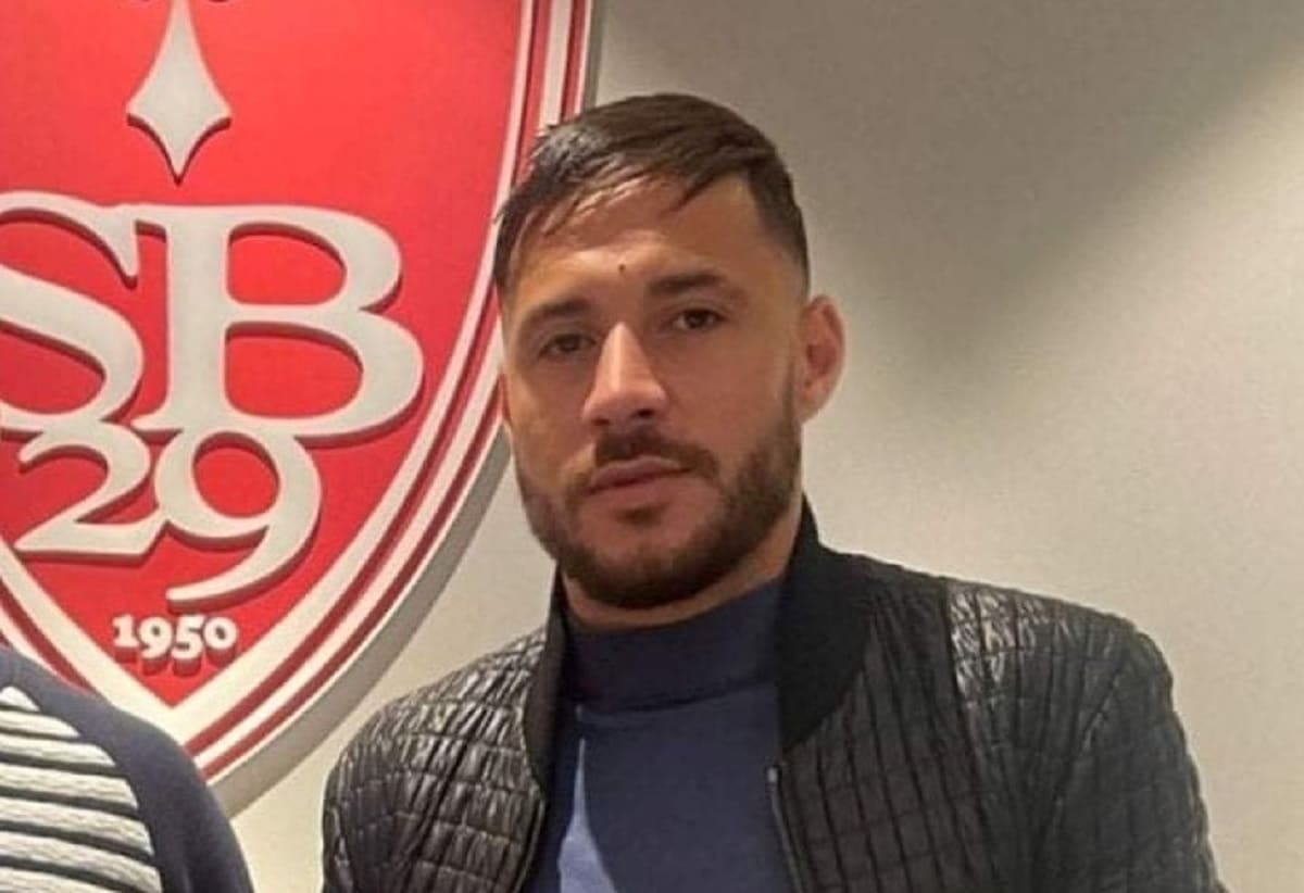 Brest : le rendement de Youcef Belaili interroge