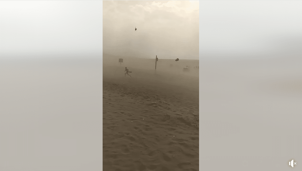 VIDÉO. Coup de vent impressionnant sur une plage de Zemmouri