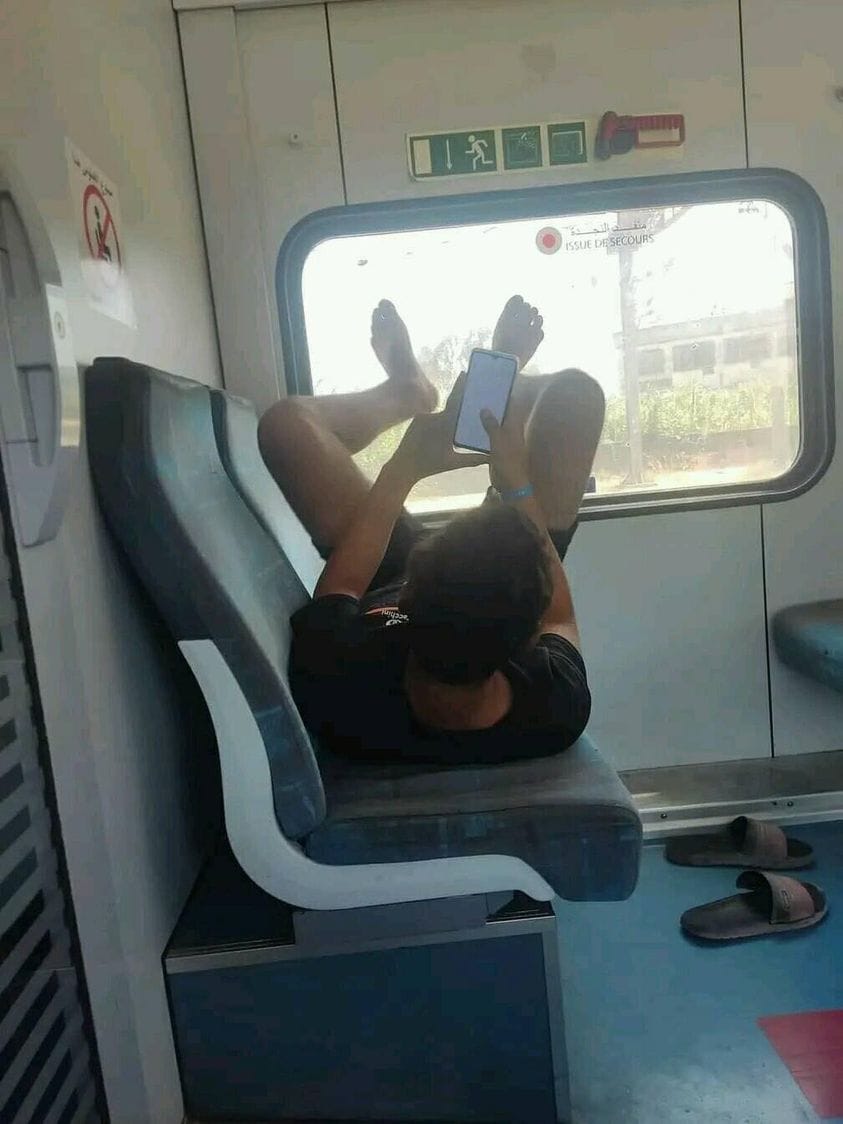 Le train en Algérie : le lieu de toutes les incivilités