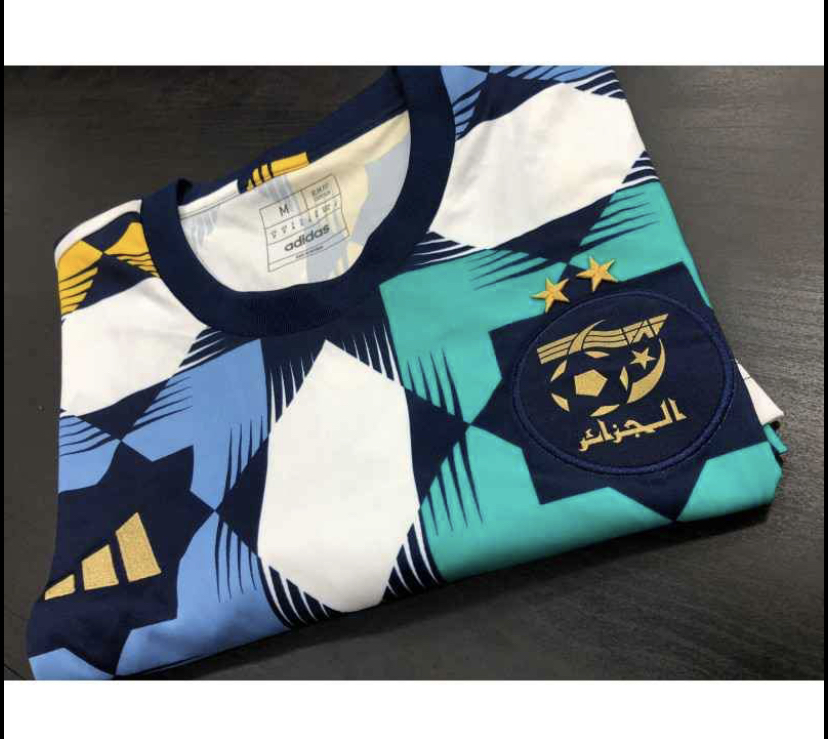 Zellige sur le maillot de l Algerie accord entre Adidas et le Maroc