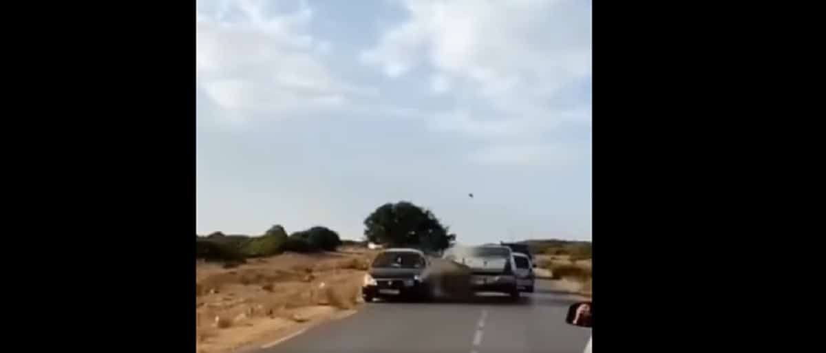 VIDÉO. Un automobiliste filme un accident en direct
