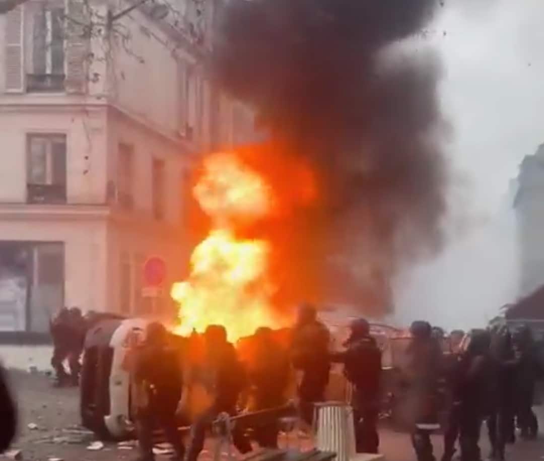 La France ébranlée par une fusillade à « caractère raciste »