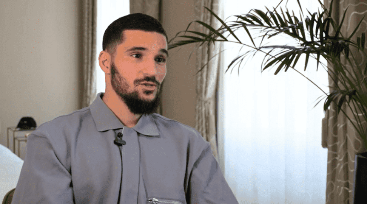 Équipe d’Algérie : Houssem Aouar confirme et défend son choix