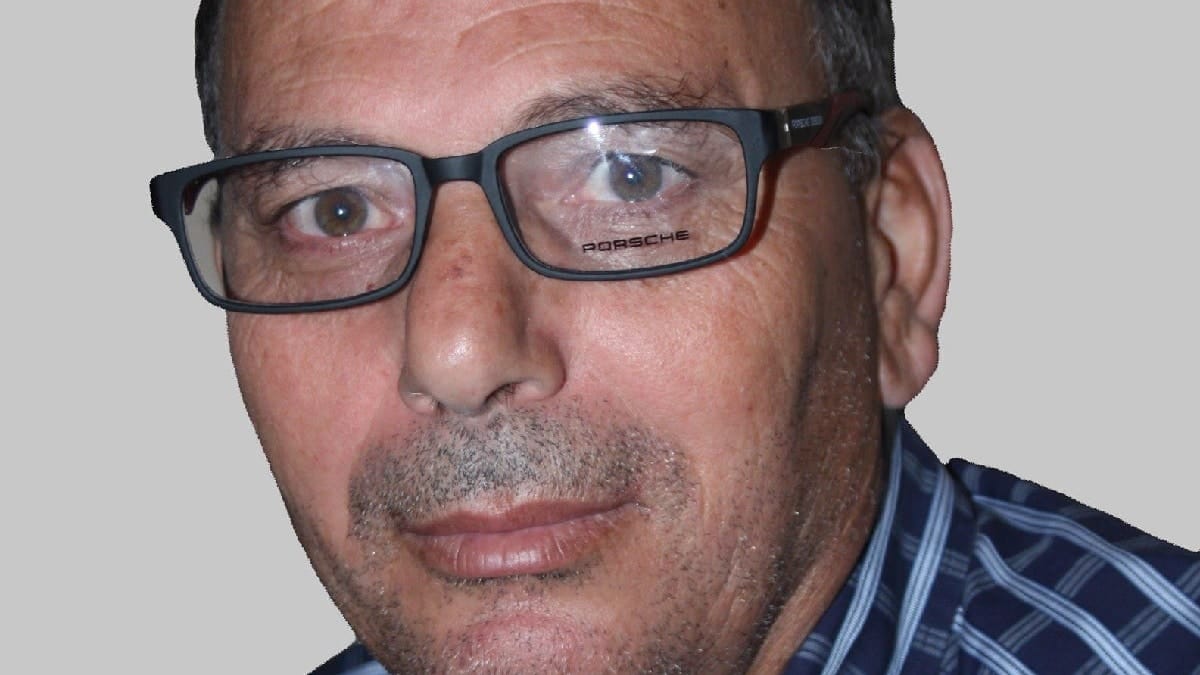 Zoubir Zerarga, écrivain : « Février symbolise la quête d’un demain meilleur »