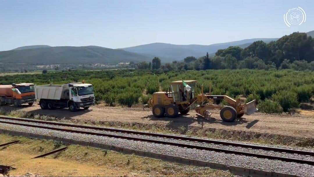 L’Algérie lance la modernisation d’une importante ligne ferroviaire
